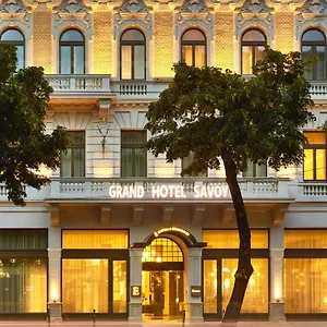 Hotel Est Grand Savoy, Boedapest
