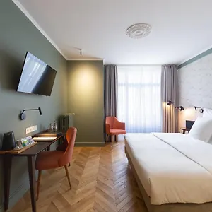 Hotel Hotel Perrin - Former Carlton ****